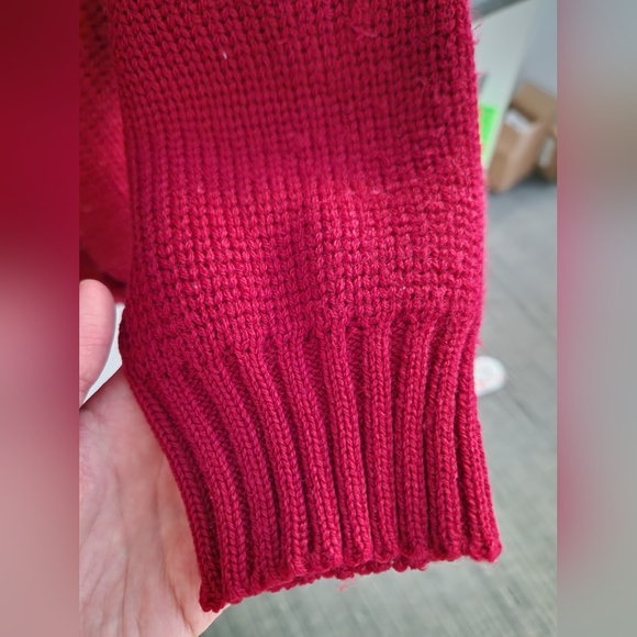 Red cardigan - Picture 3 of 5